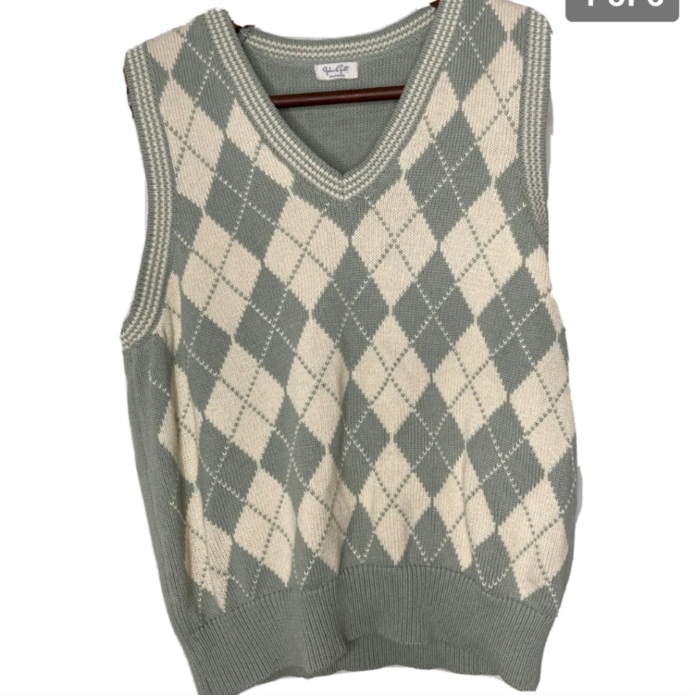 Brandy Melville John Galt Women's Argyle Sweater Vest OSFM Green